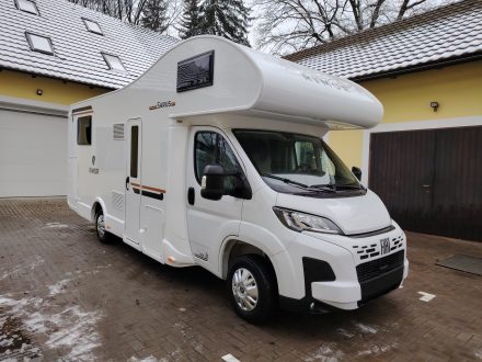 Foto - SARUS 695