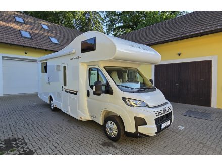 Foto - SARUS 695