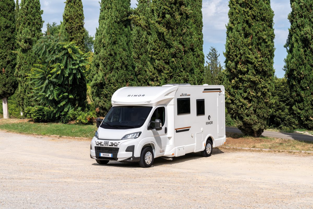 Foto - SARUS 67 Plus
