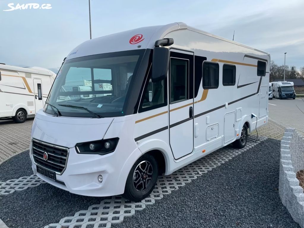 Foto - Integra Line 720 EF